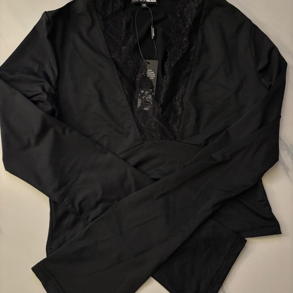 Fashion Nova Black Lace V-Neck Top